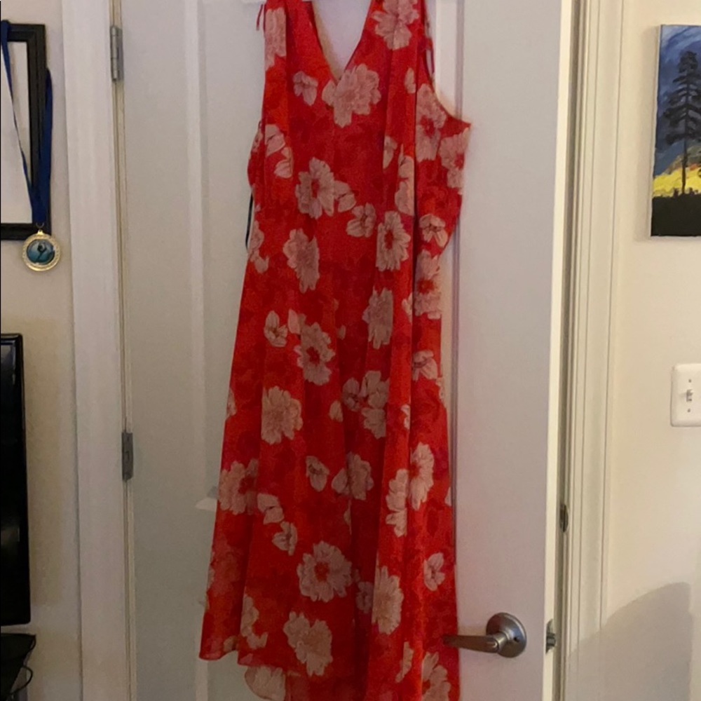 Vince Camuto size 18 sun dress with tie sleeves